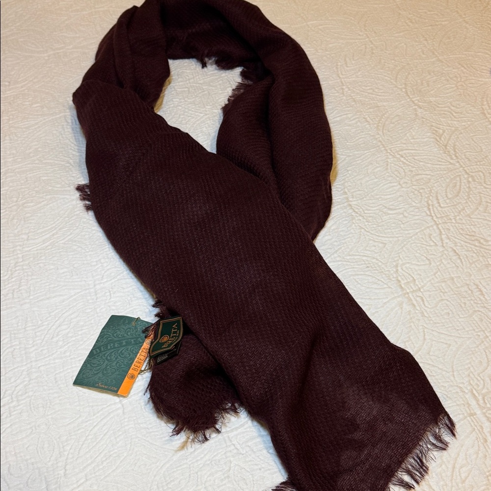 Beretta Italy 🇮🇹 Delicate Mohair and Wool Deep Purple Scarf